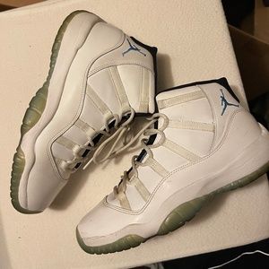 AIR JORDAN 11 RETRO 'LEGEND BLUE' 2014